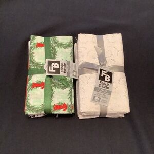 Crafting Fabric Bundle 2 Packs Christmas 18” x 21” New 10 Pieces 100% Cotton New